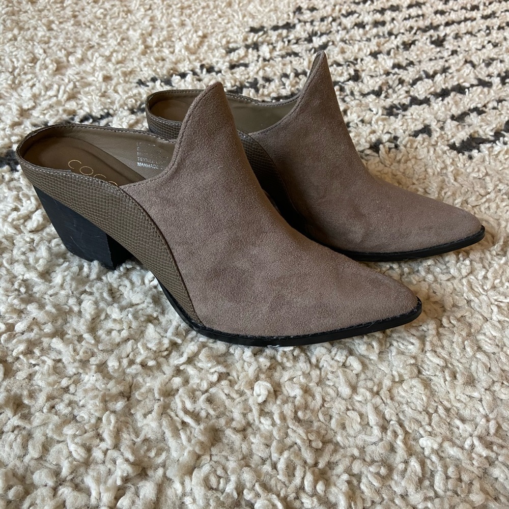 Matisse mules 8.5